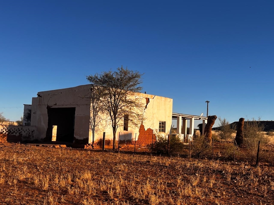 9 Bedroom Property for Sale in Joubertina Eastern Cape